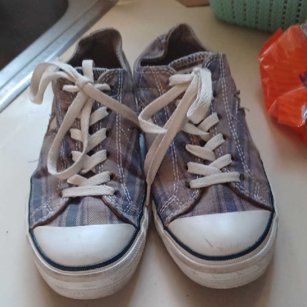 Converse Gray Blue Plaid Sz7